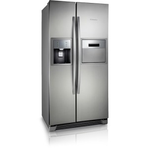 3863-uma-geladeira-moderna